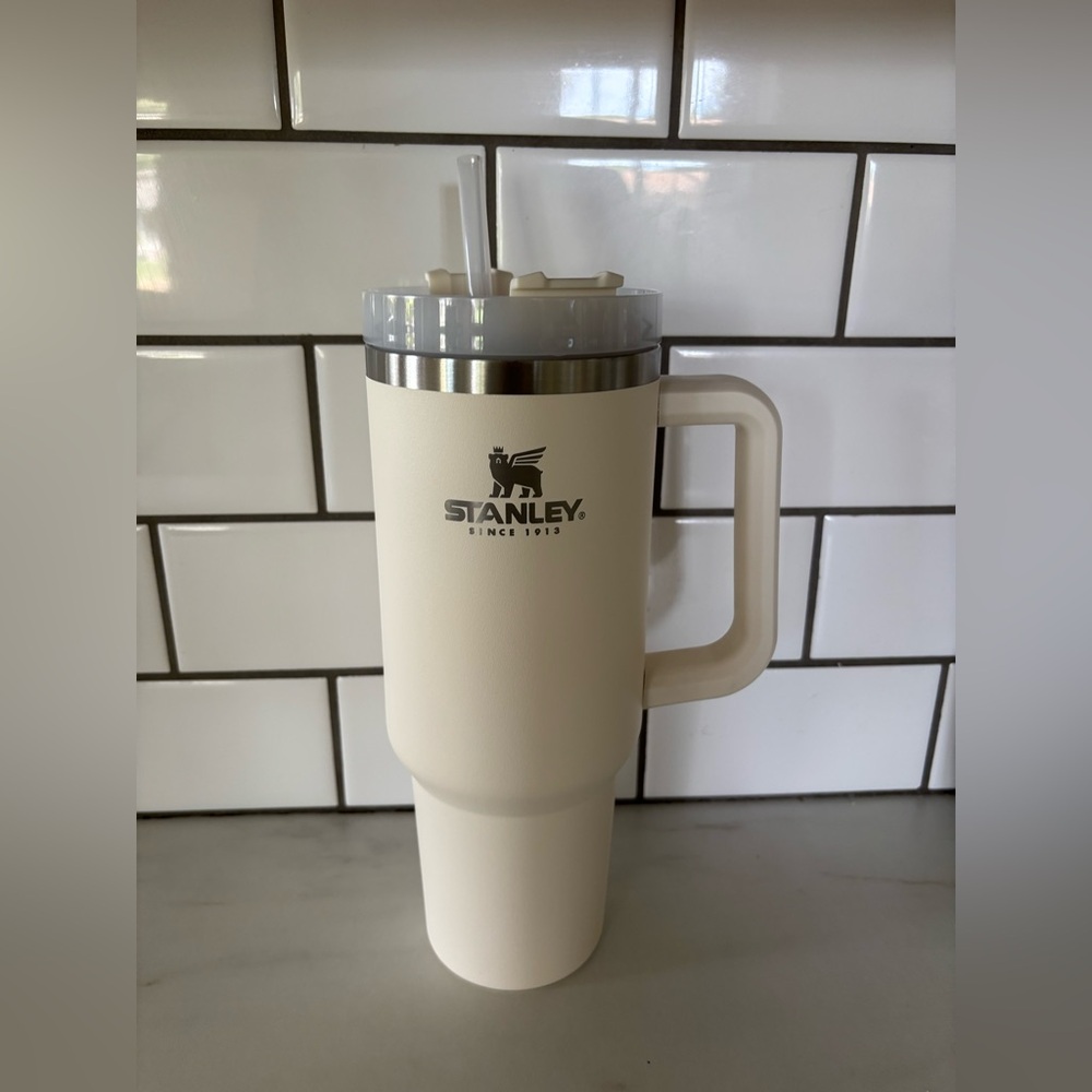 Stanley Ivory Tumbler with Handle